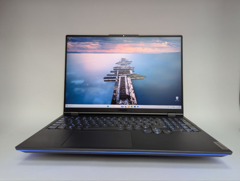 Ноутбук Lenovo Legion 7 (ryzen 7 5800H, RTX 3060 32\256)