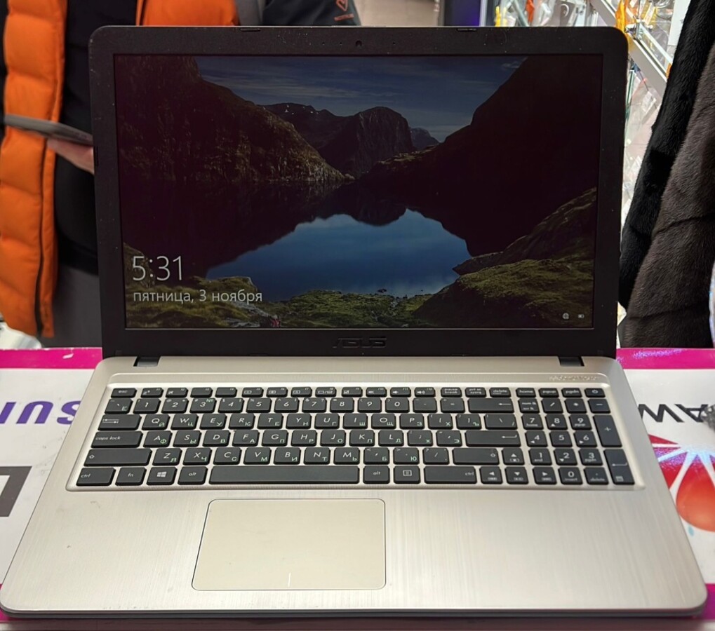 Ноутбук ASUS R540N Pentium N4200 1.1\4\hdd 500\920mx