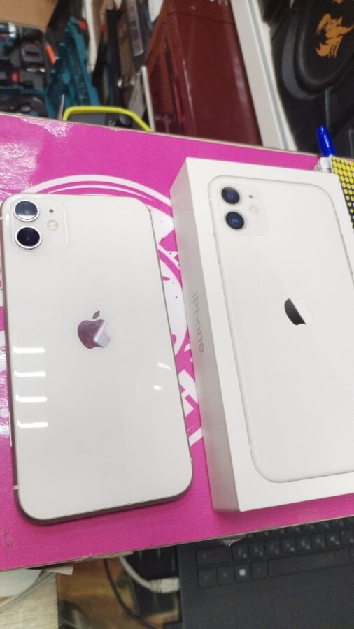 Смартфон iPhone 11 64Gb