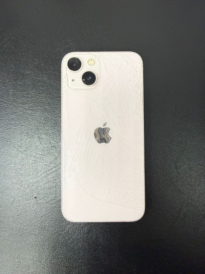 iPhone 13 256 Gb розовый