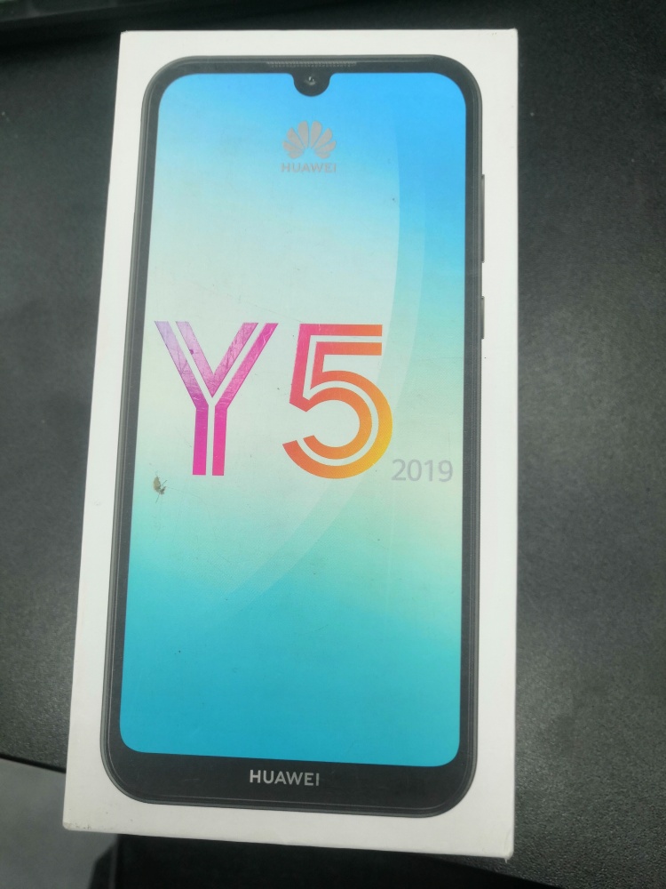 Смартфон Huawei Y5 2019 2/32