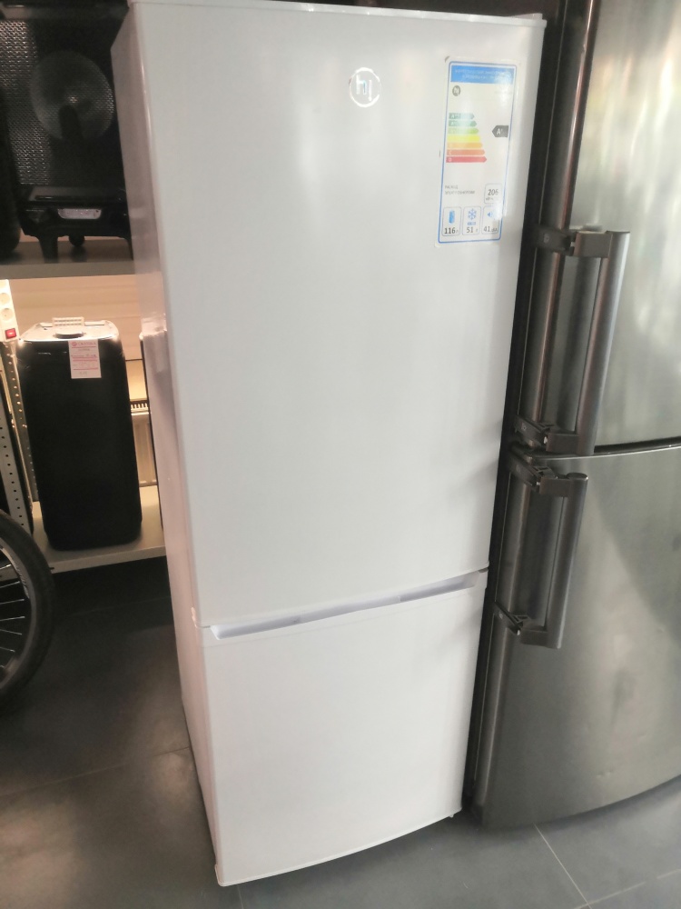 Холодильник Hi HCD140