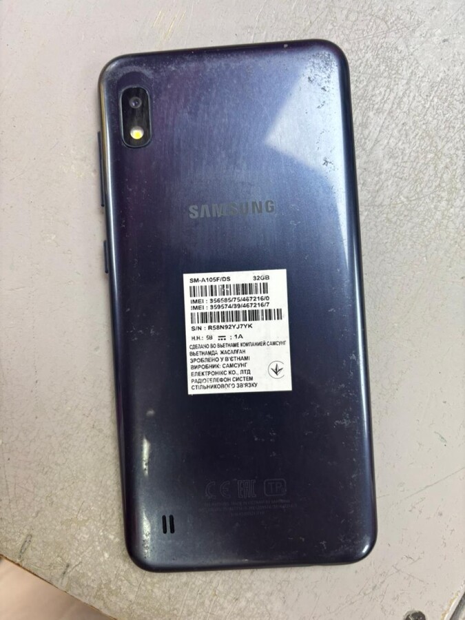 Смартфон Samsung A10 32GB