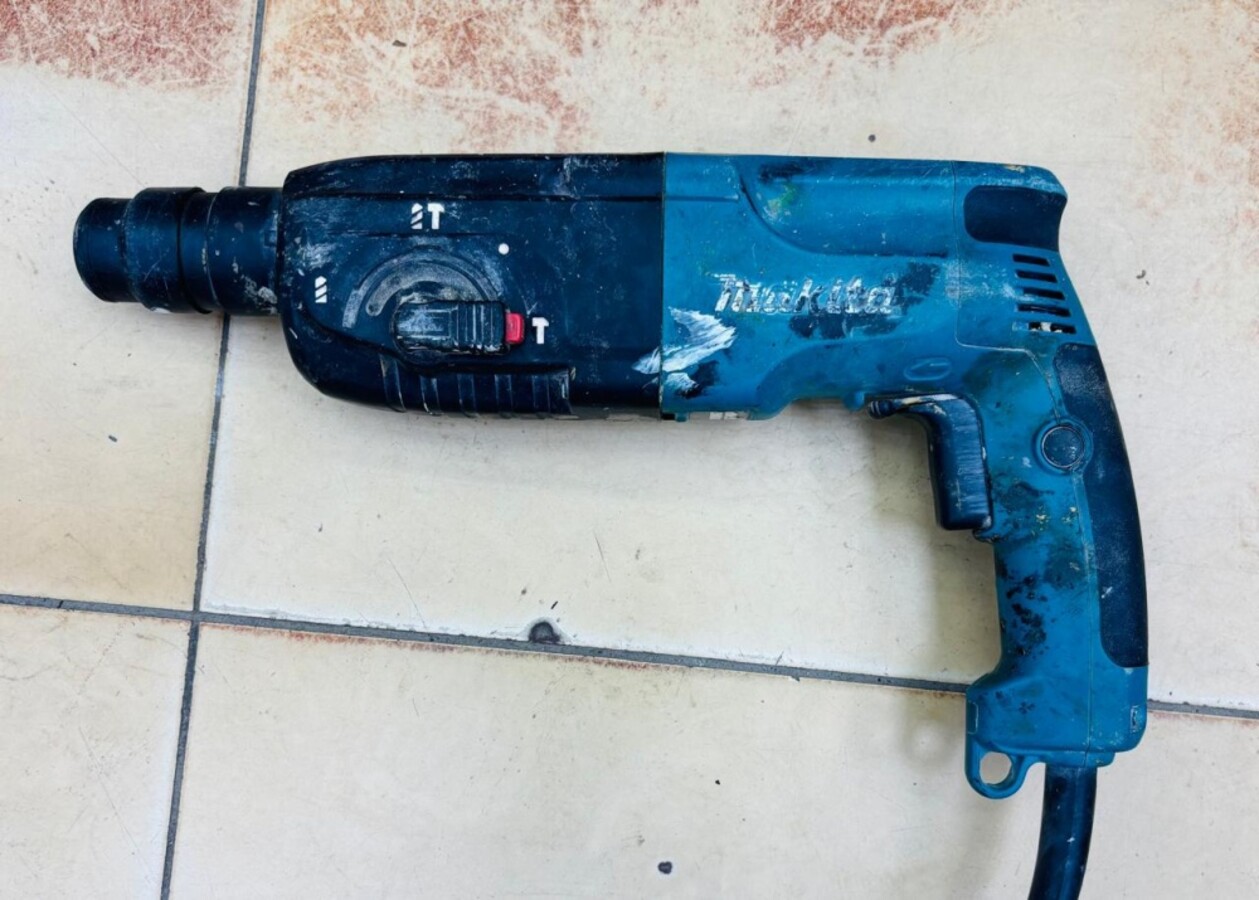 Перфоратор Makita 2450