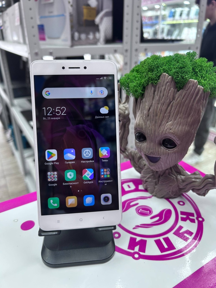 Смартфон Xiaomi Redmi 4 3/32