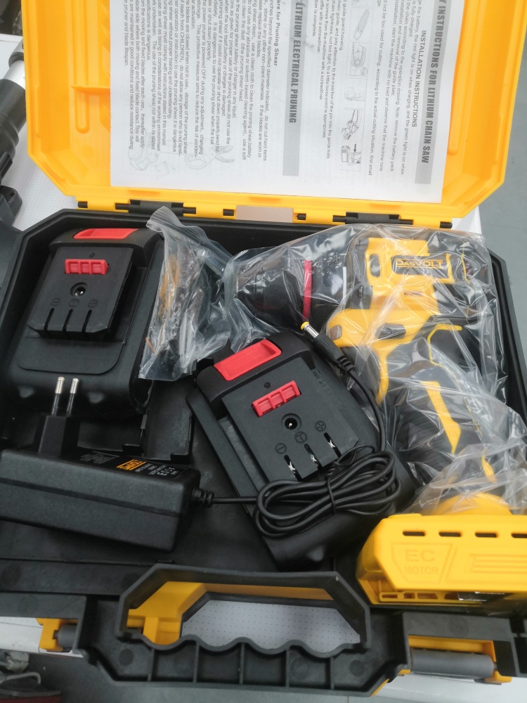 Шуруповерт dasvolt