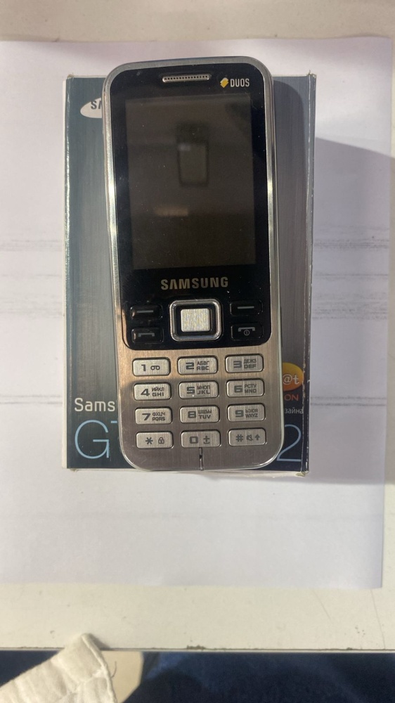 Смартфон Samsung GT-C3322