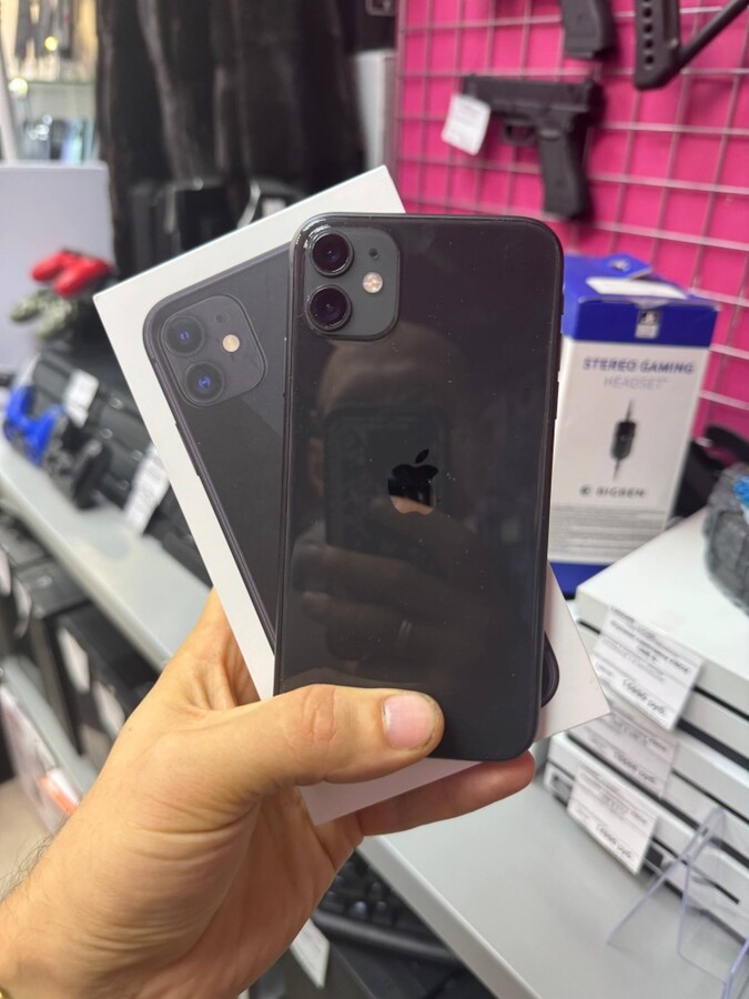 Смартфон iPhone 11 64Gb
