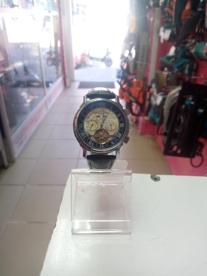 Часы PATEK PHILIPPE