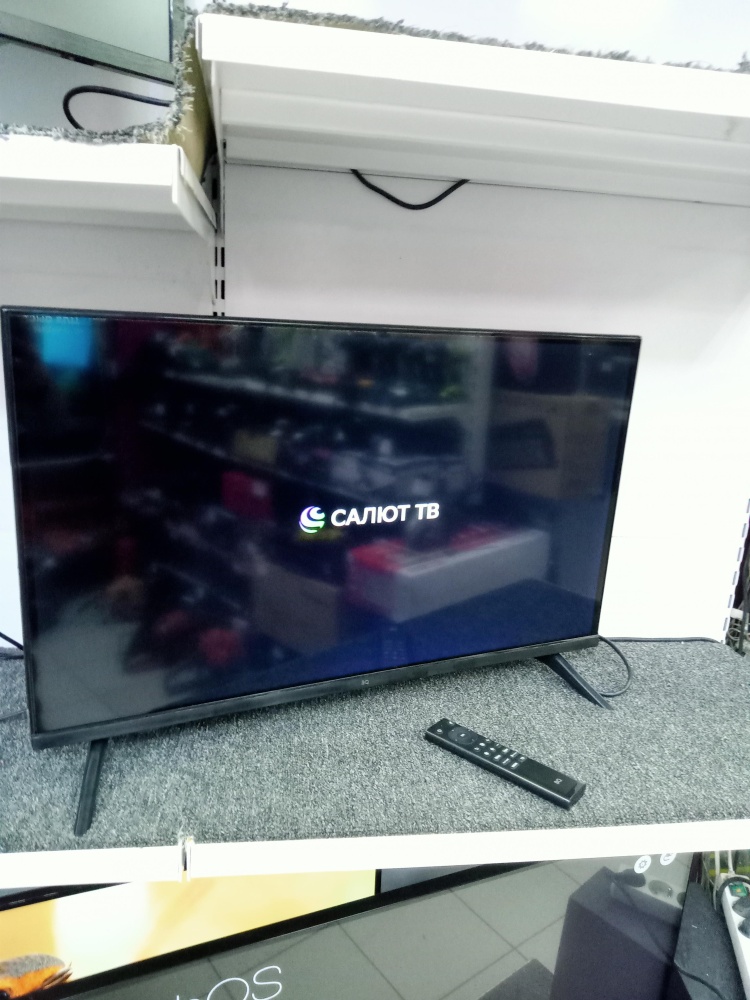 Телевизор BQ 32FS34B