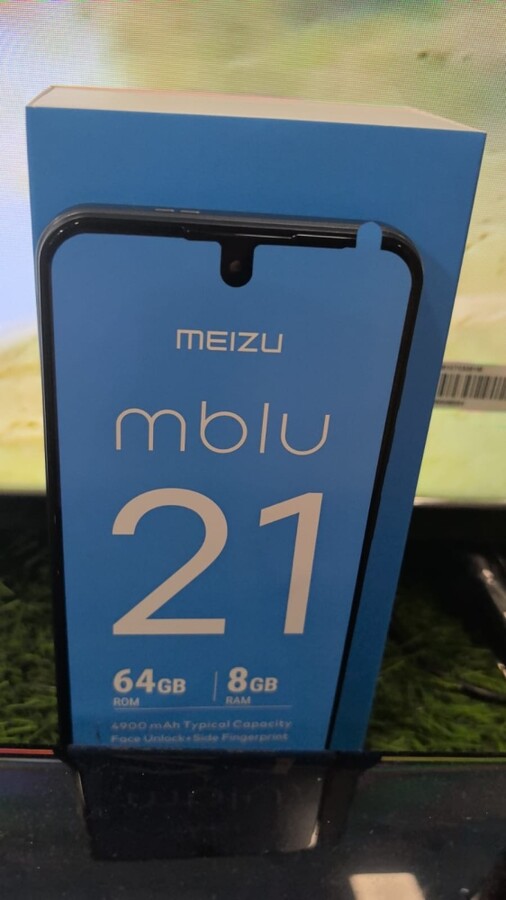 Смартфон Meizu 21 4\64