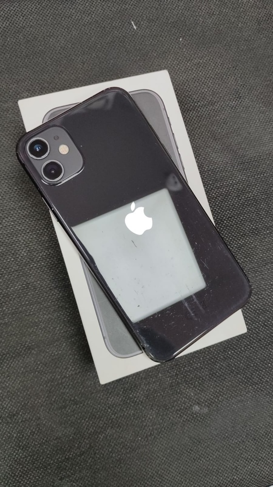 Смартфон iPhone 11 128 Gb