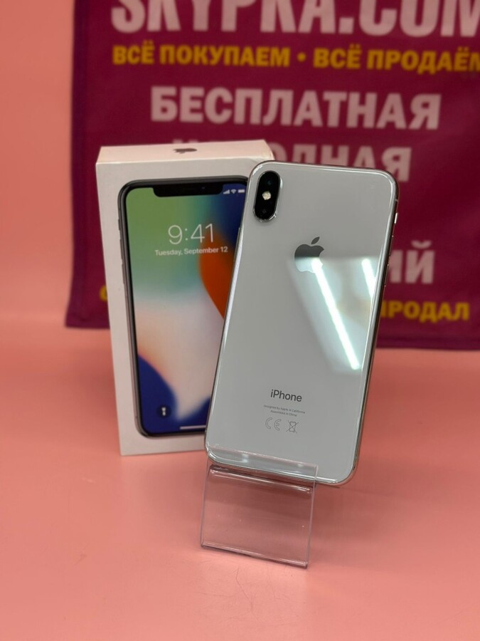 Смартфон iPhone X 64Gb