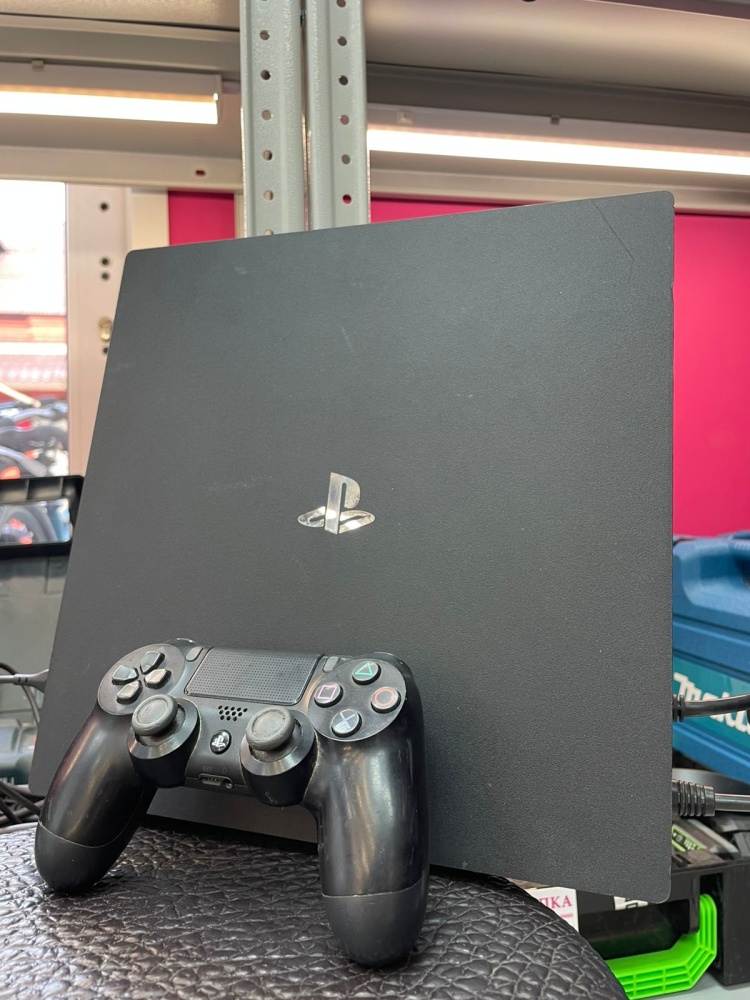 Игровая приставка Sony PlayStation 4 PRO 1TB