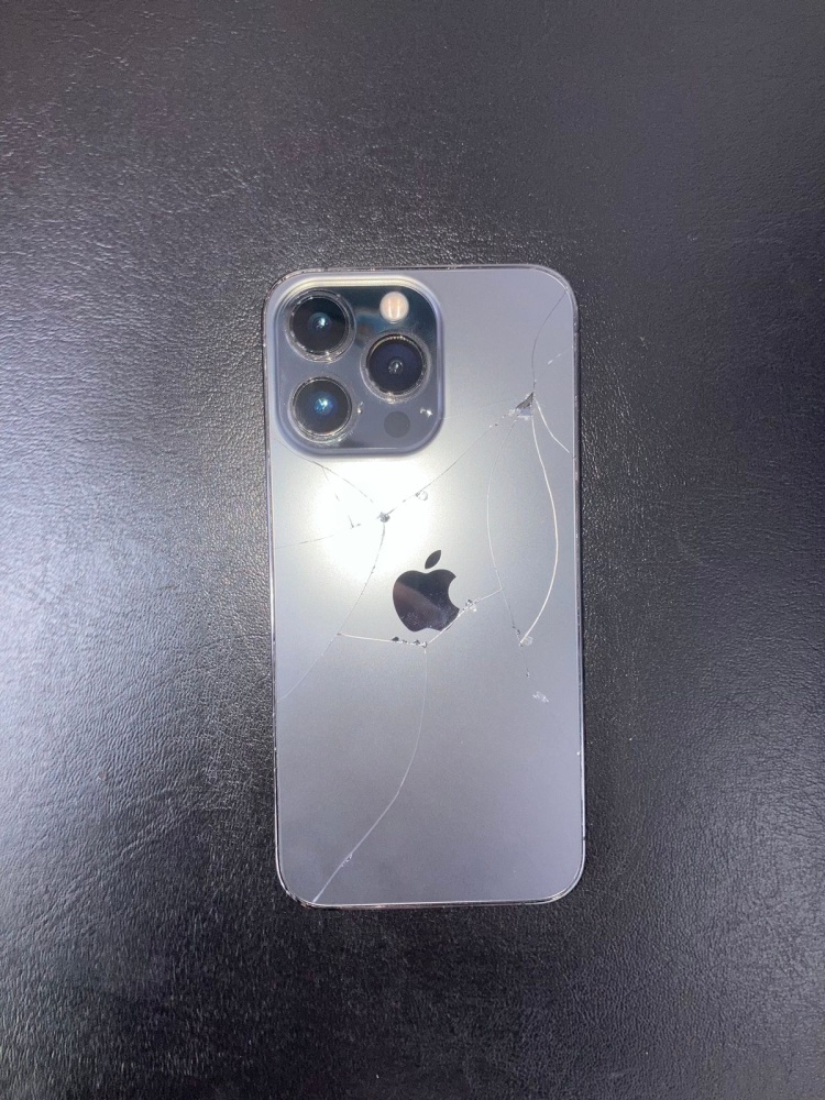 Смартфон iPhone 13 PRO 128 GB