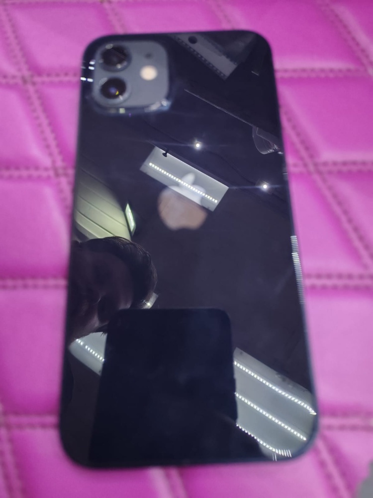 Смартфон iPhone 12 128 Gb