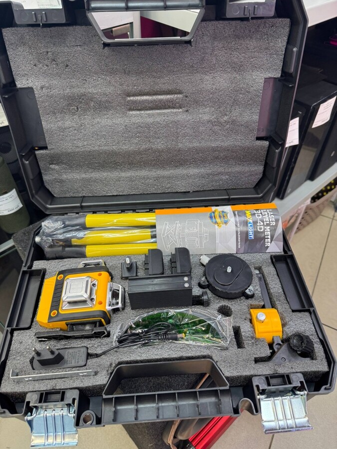 Лазерный уровень DEWALT