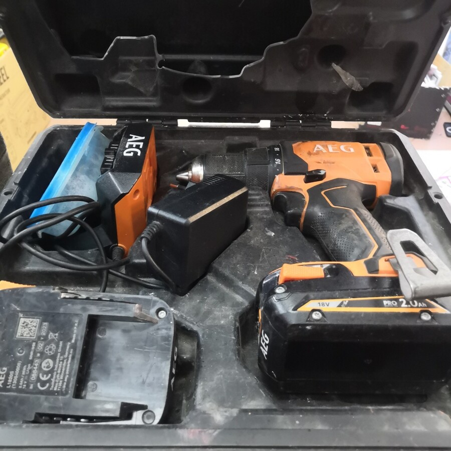 Шуруповерт Aeg BS18G4