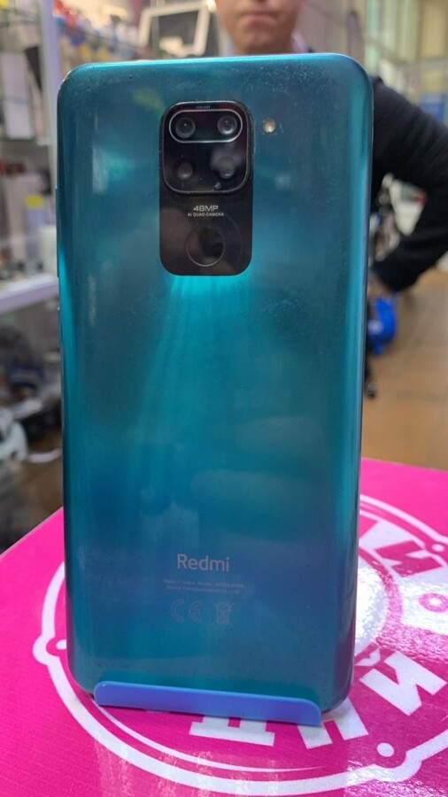Смартфон Xiaomi Redmi note 9