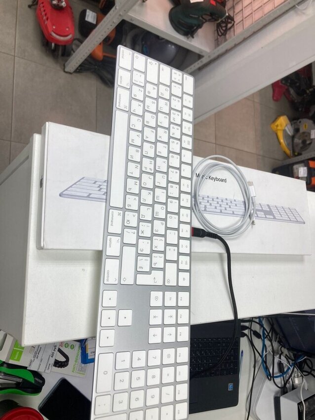 Клавиатура Apple MagicvKeyboard