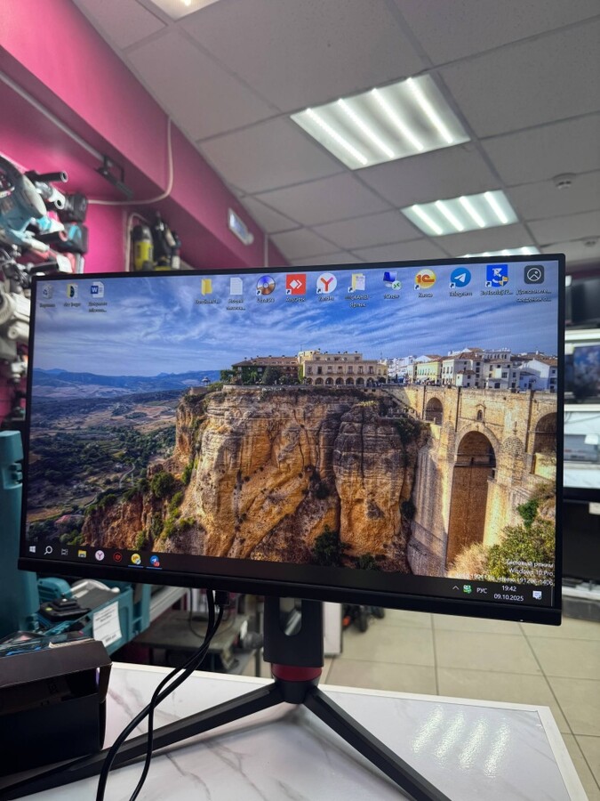 Монитор Ardor gaming portal af24h1