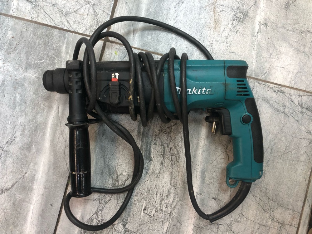 Перфоратор makita 2450
