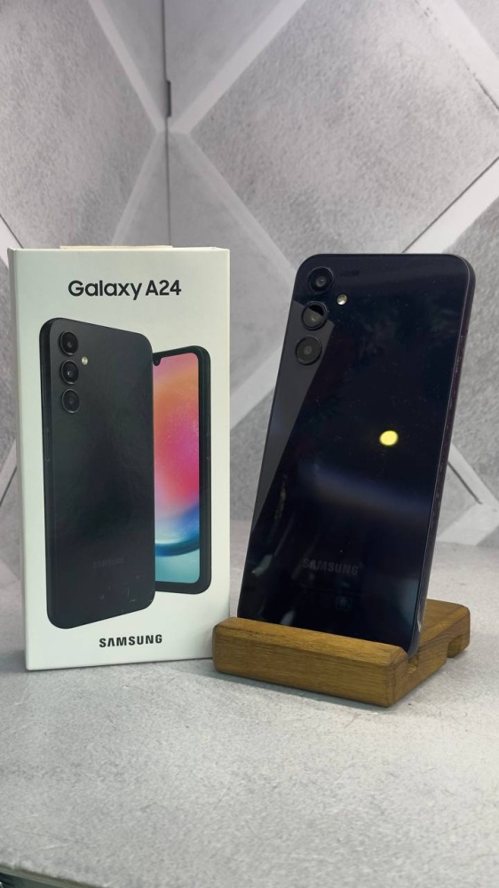 Смартфон Samsung A24 4/128gb