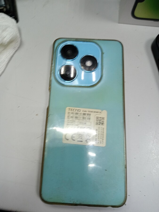 Мобильный телефон Tecno SPARK 20