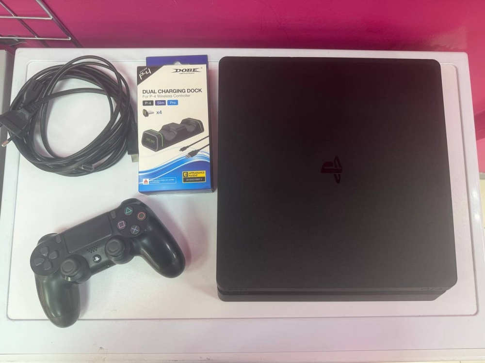 Игровая приставка Sony PlayStation 4 slim 500gb