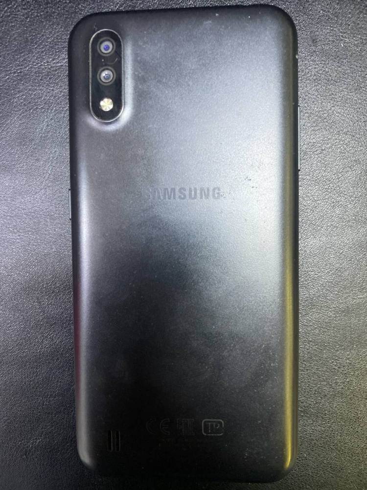 Смартфон Samsung A01 2020 16gb