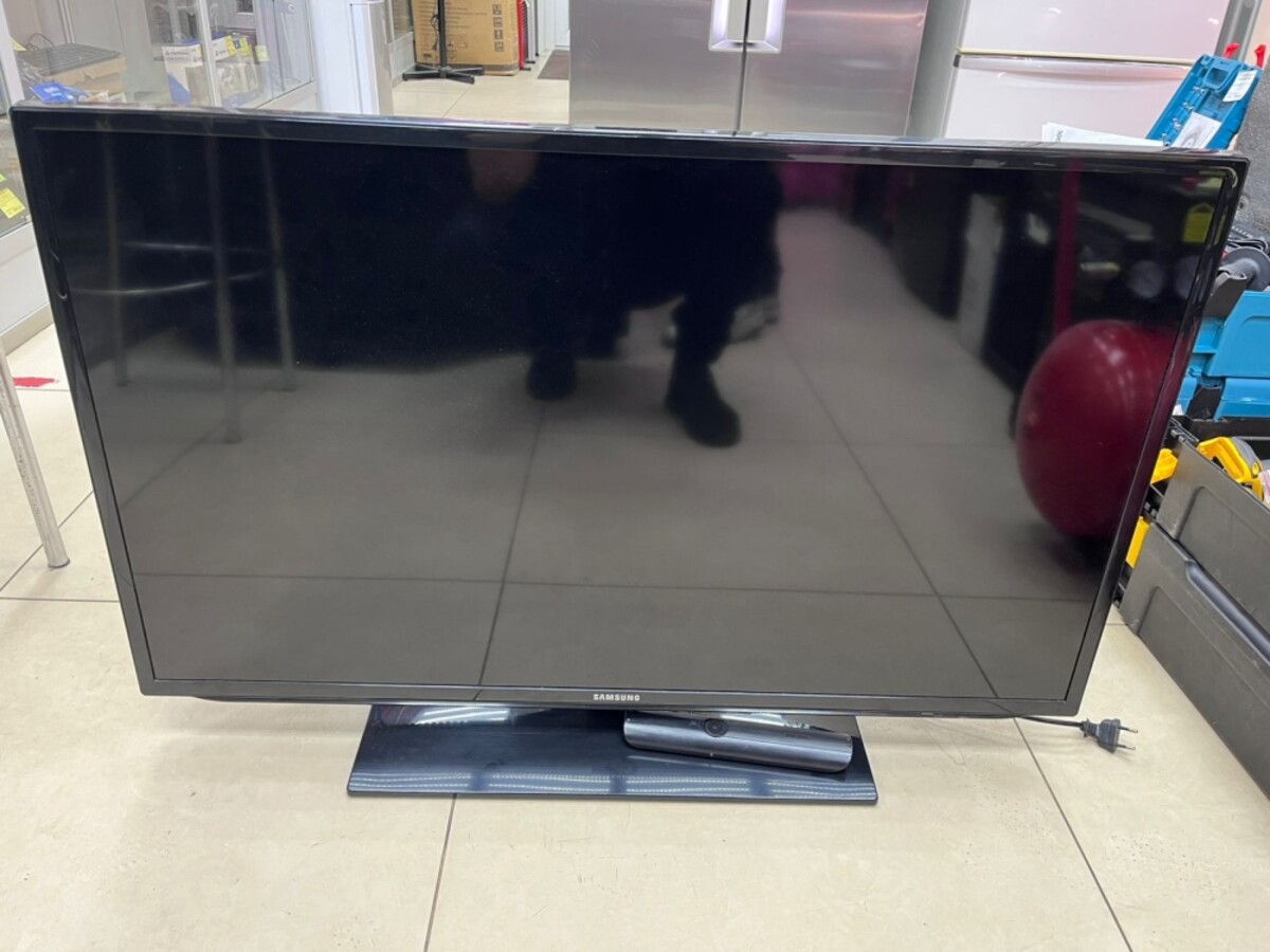 Телевизор Samsung UE40EH5300