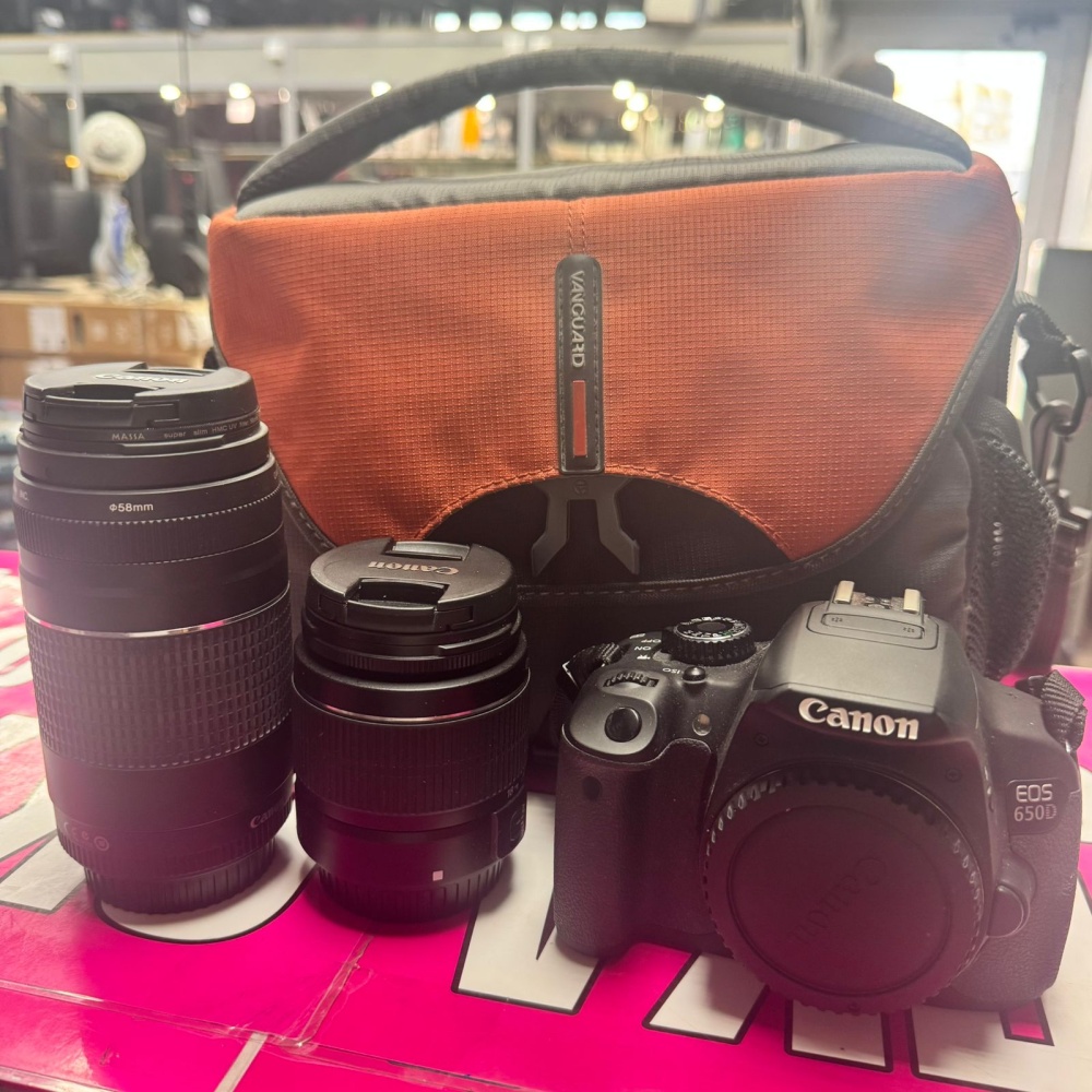 Фотоаппарат Canon EOS 650D