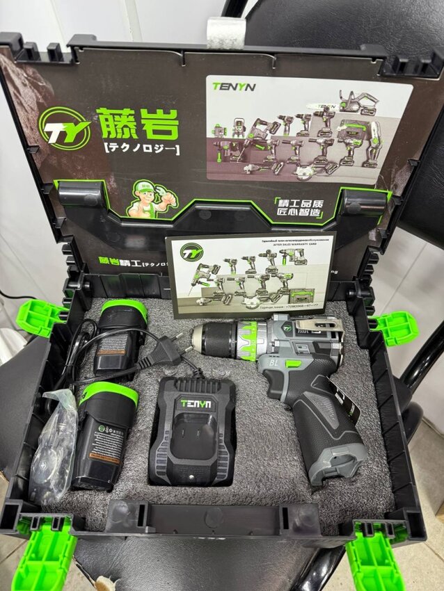 Шуруповерт Tenyn EX18D