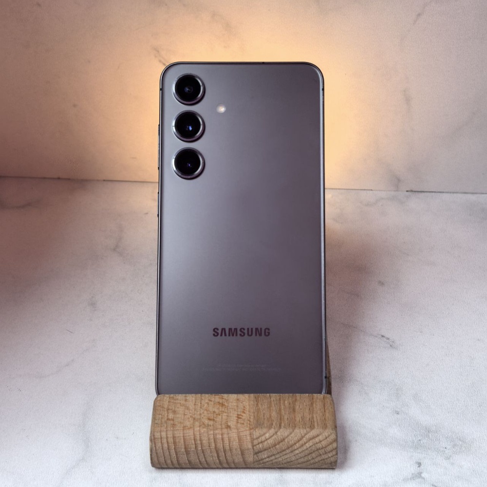Смартфон Samsung S24 8\128