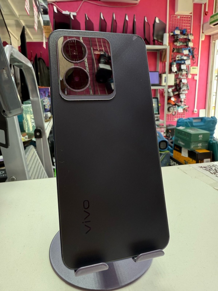 Смартфон Vivo V25 8/128GB