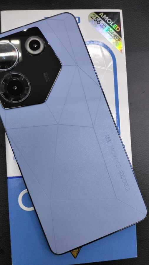 Мобильный телефон Tecno Camon 20 Pro 8/256