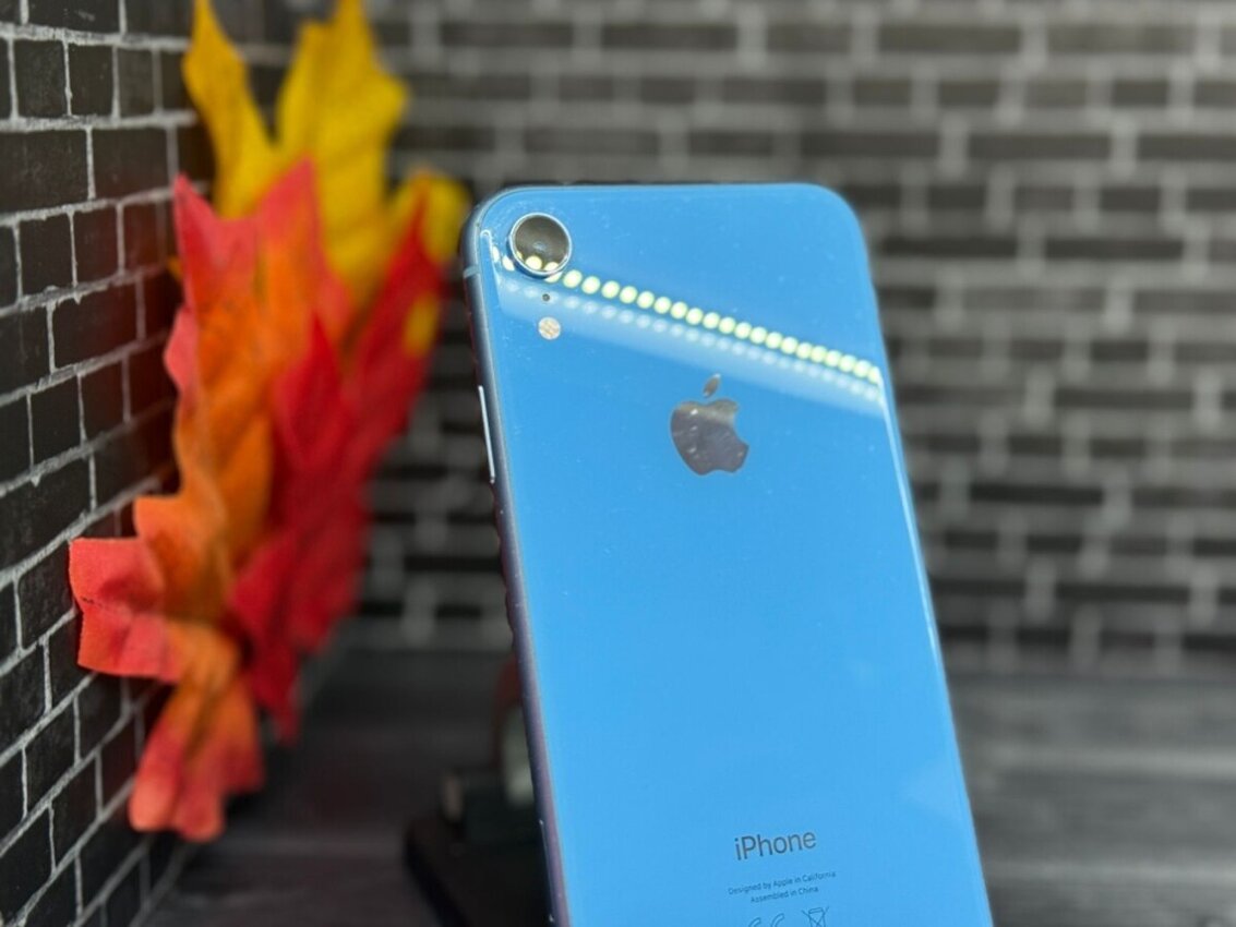 Смартфон iPhone XR 64 Gb