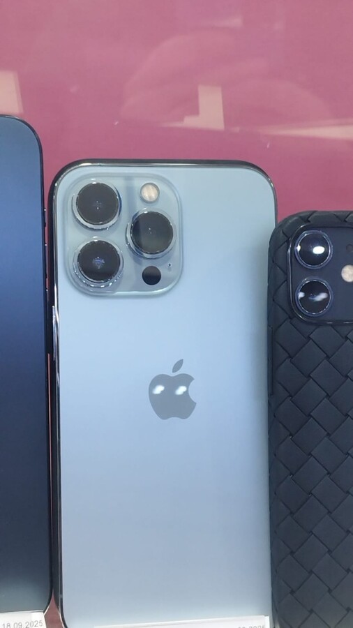 Смартфон iPhone 16 11,62