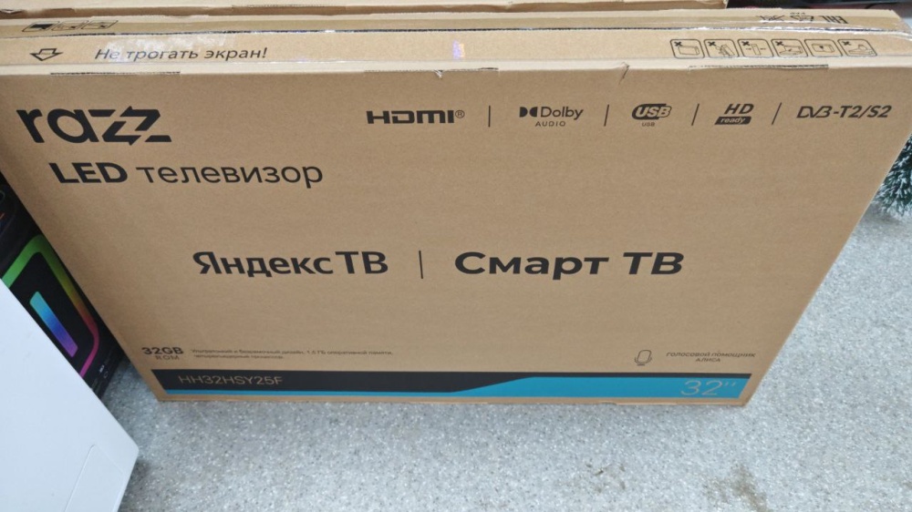 Телевизор Razz 32