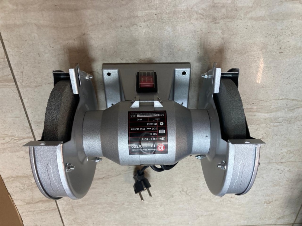 Точильный станок Калибр  тэ-150