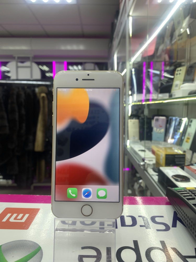 Смартфон iPhone 7 128Gb