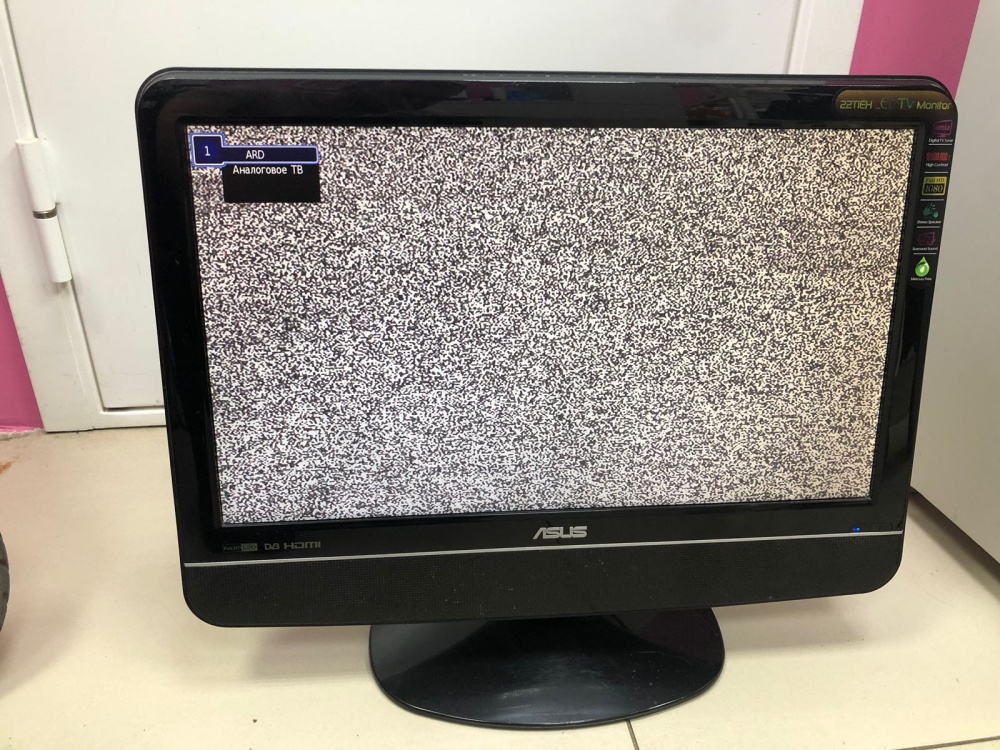 Монитор Asus 22T1E