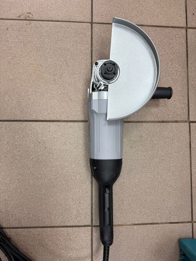 УШМ (Болгарка) Интерскол ушм-2324м