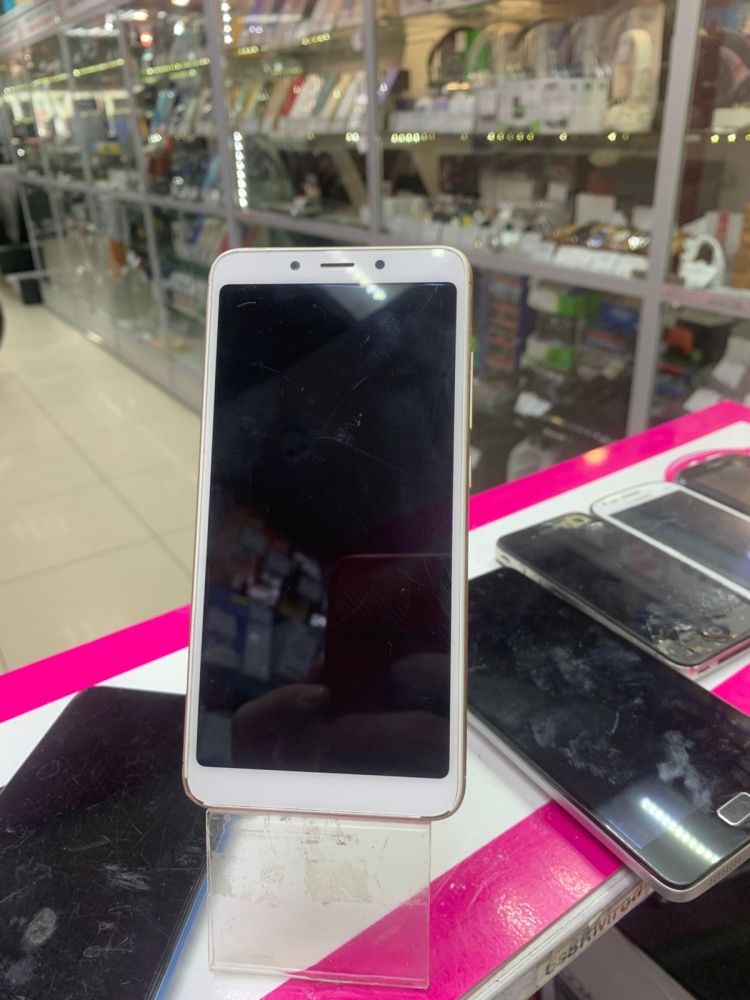 Смартфон Xiaomi Redmi 6A 2/16
