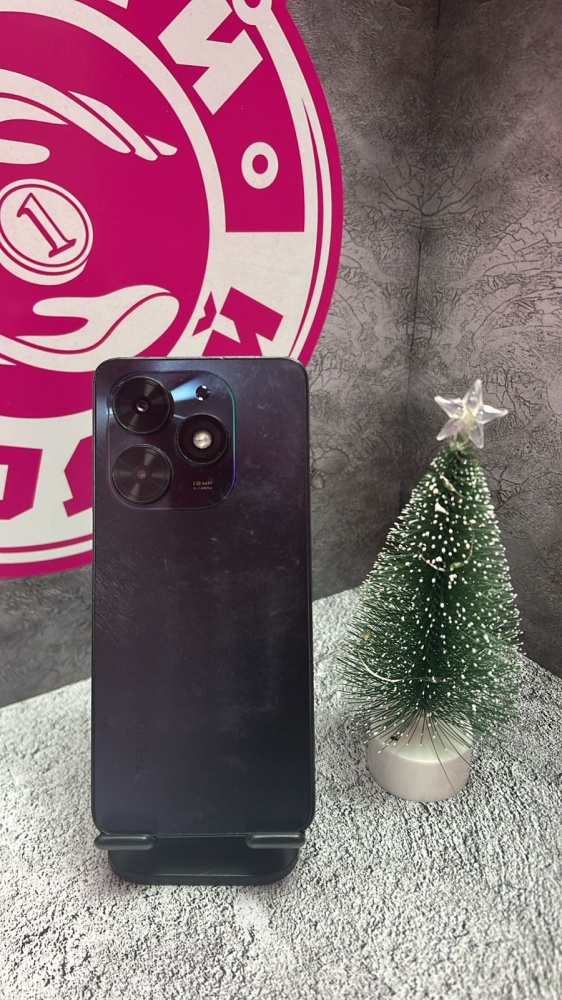 Мобильный телефон Tecno spark go 2024 4\64