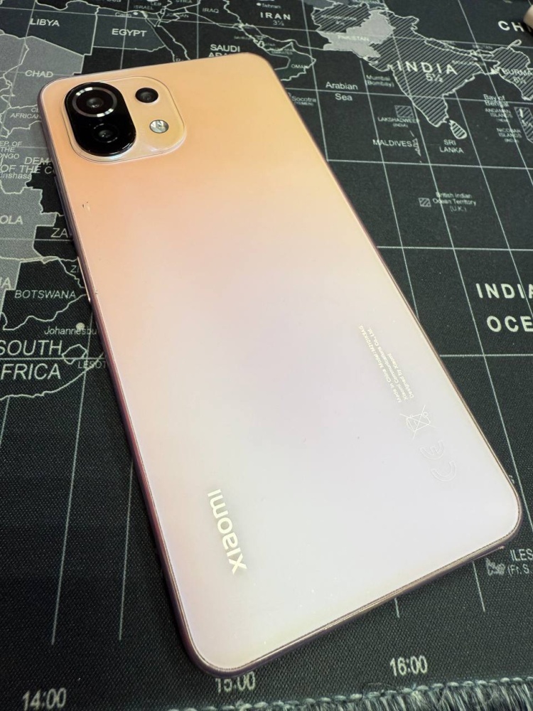 Смартфон Xiaomi 11 Lite 6/128Gb