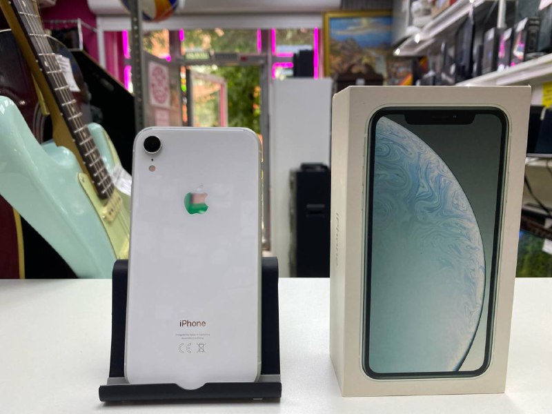 Смартфон iPhone XR 64 Gb