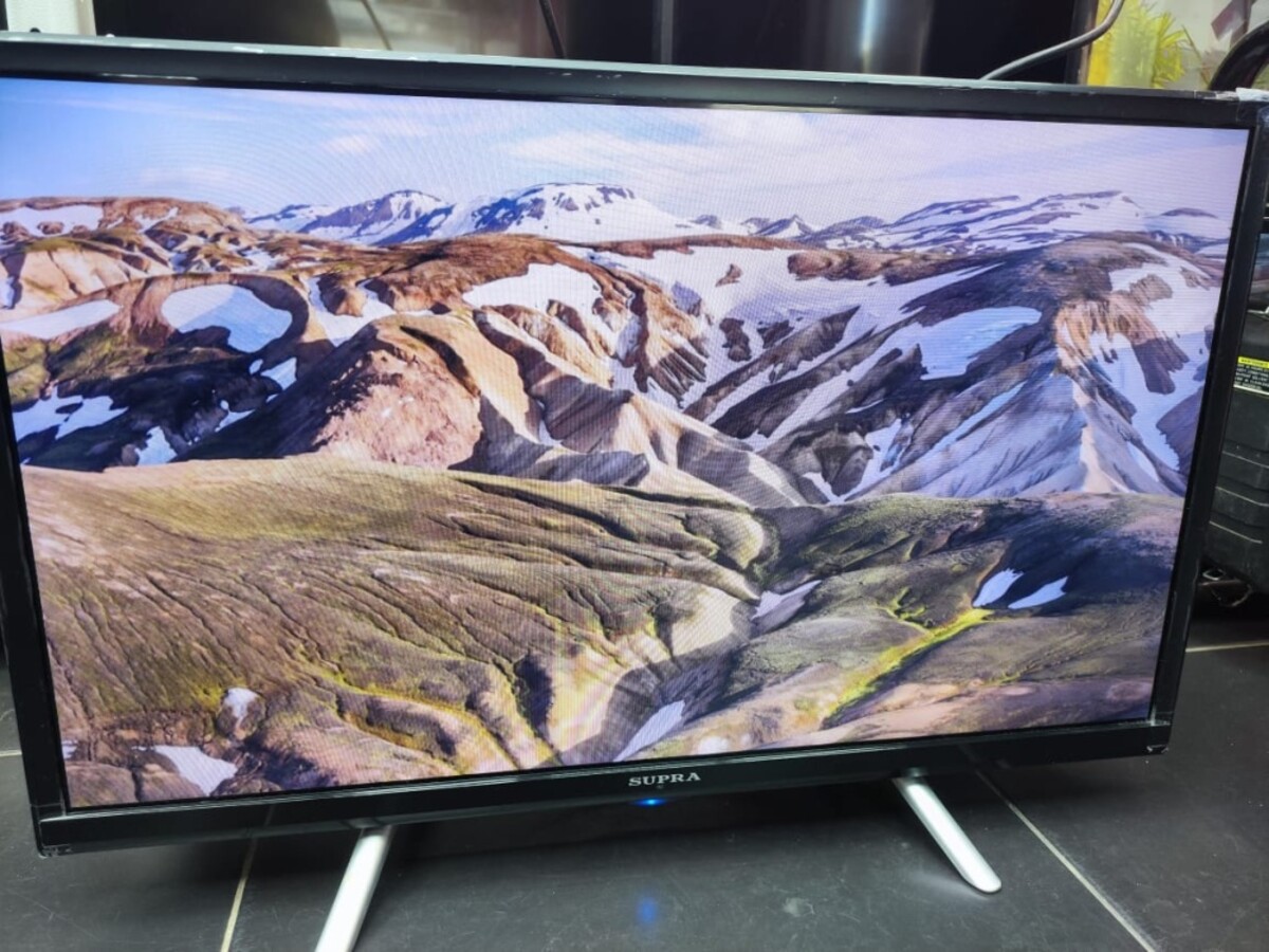 Телевизор Supra STV-LC24ST0075W