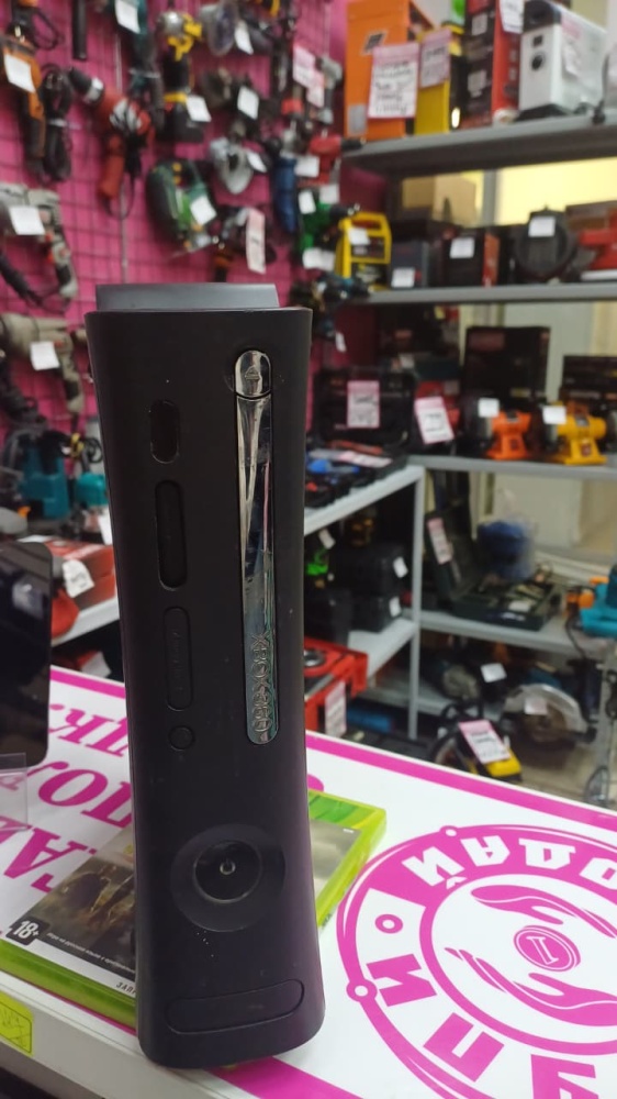 Игровая приставка XBOX 360
