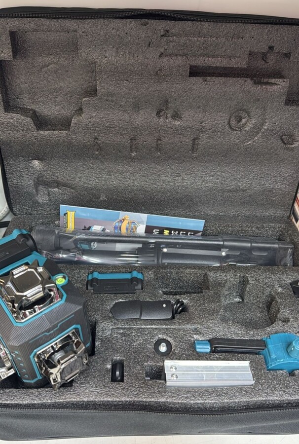 Лазерный уровень Makita